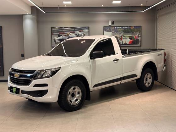 CHEVROLET S10 2.8 LS 4X4 CS 16V TURBO DIESEL 2P MANUAL CHEVROLET S10 2.8 LS 4X4 CS 16V TURBO DIESEL 2P MANUAL